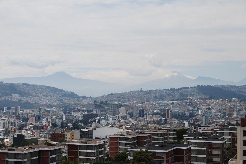 Citimed Hotel Quito Esterno foto